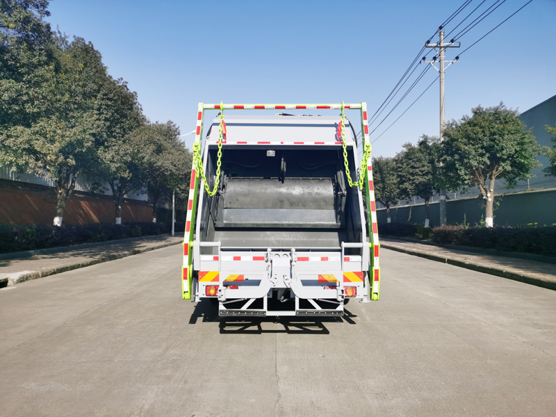 中潔牌XZL5183ZYS6型壓縮式垃圾車(chē)